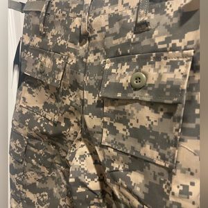 Camo Cargo Pants with Pockets